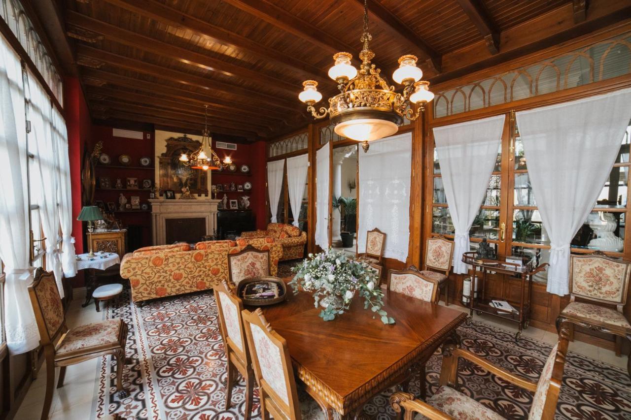 Andalusian Palace 普里埃格·德·科尔多巴 外观 照片