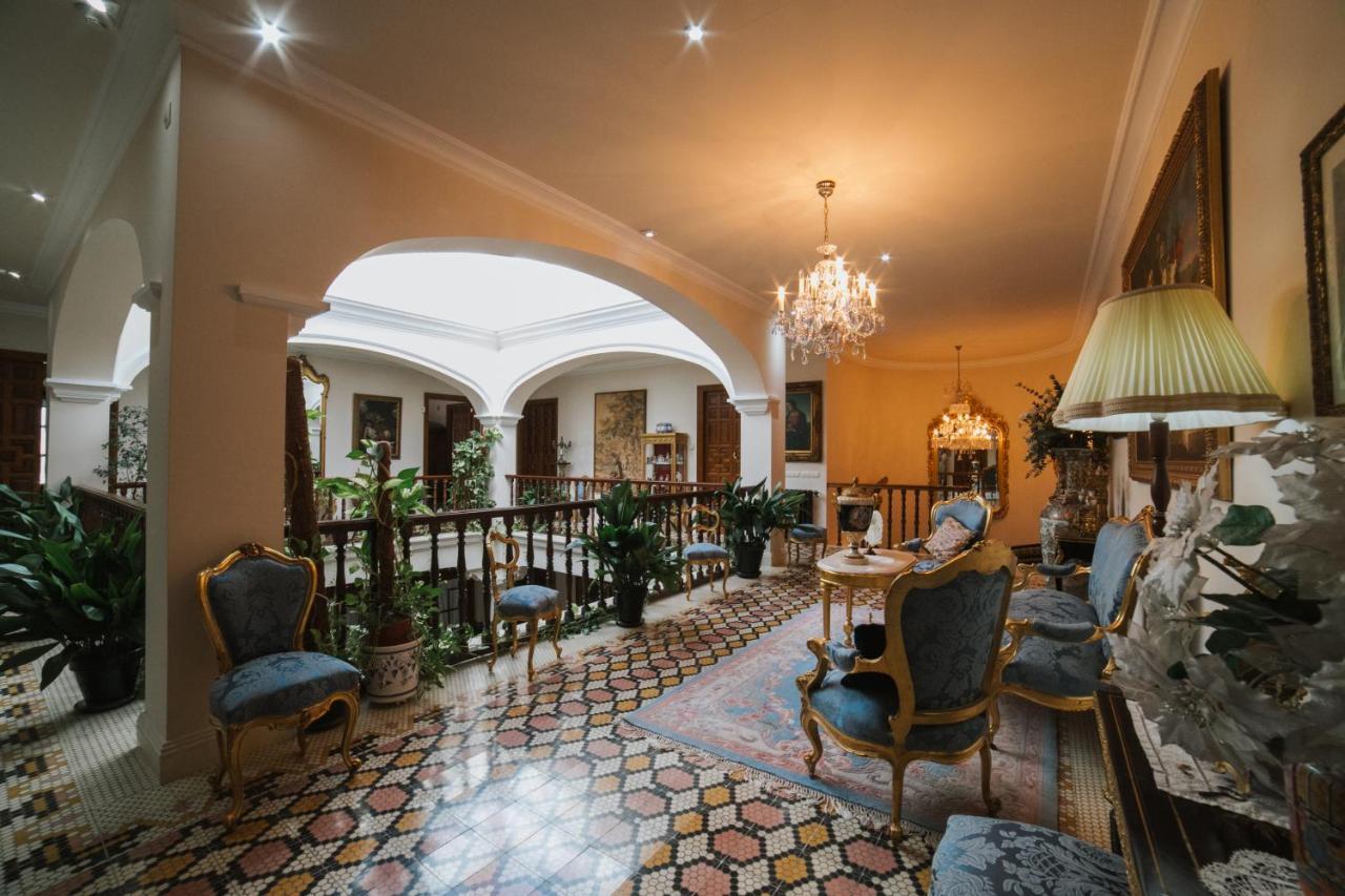 Andalusian Palace 普里埃格·德·科尔多巴 外观 照片